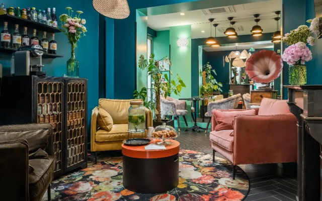 Archetype Etoile Hotel