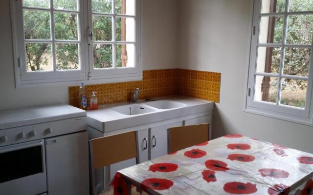 Maison dans Quartier Calme