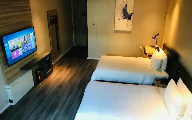 Hanting Premium Guangzhou Dongxiaonan Metro Statio