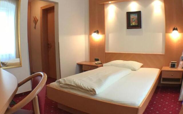 Hotel Goldener Brunnen