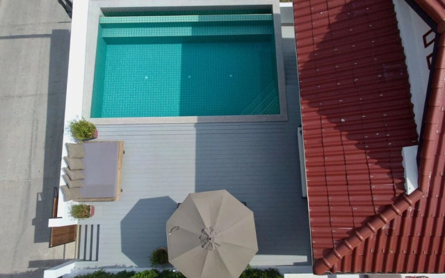 Khamin Pool Villa