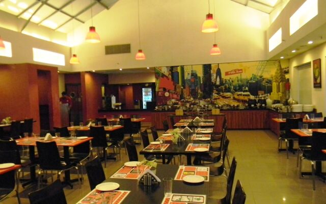 Red Fox by Lemon Tree Hotels, East Delhi