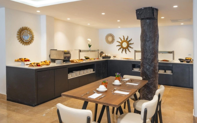 Eurostars Hacienda Vista Real Hotel