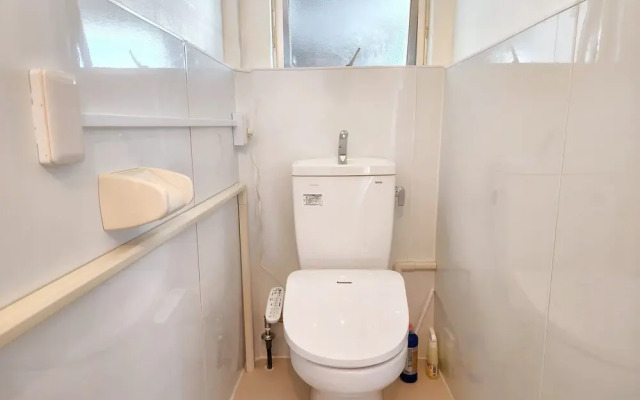 Namba 1 Station.4people.Japanese fell