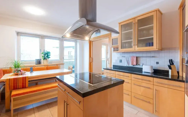 Exclusive Panoramic Apartment in Niedernsill