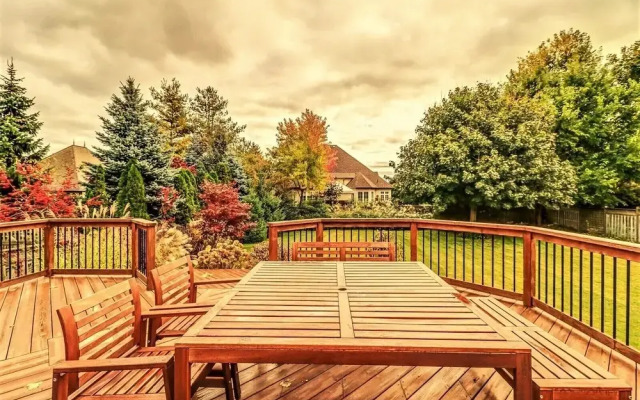 Vineyard Villa House