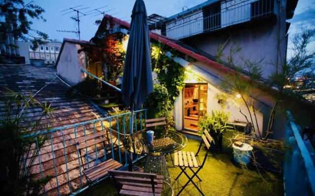 G.A.P. genova aquarium pentahouse