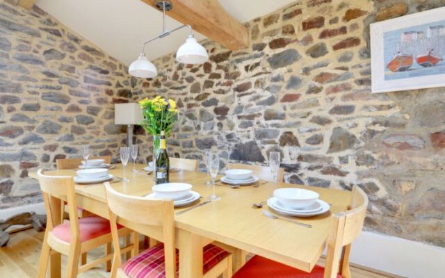 Holiday Home Round Robin