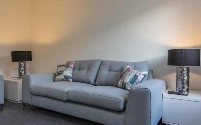 Magdala Apartment - Sleek and Modern 2bed in Nottingham