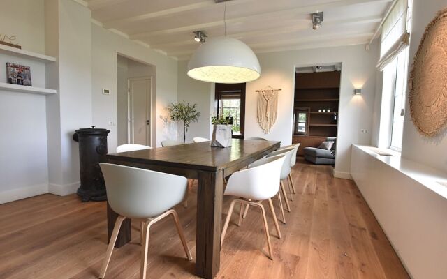 Farmhouse On Natural Reserve in Rijssen With Garden