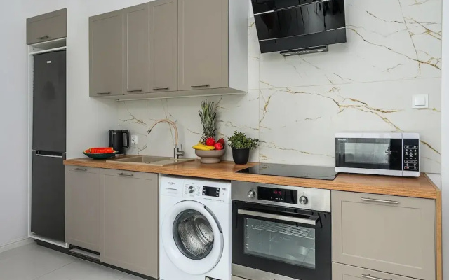 Lumina 3-room apart in the center Warsaw