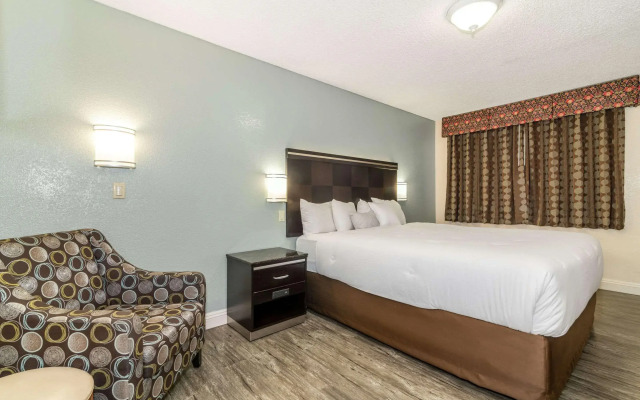 Rodeway Inn On Historic Route 66