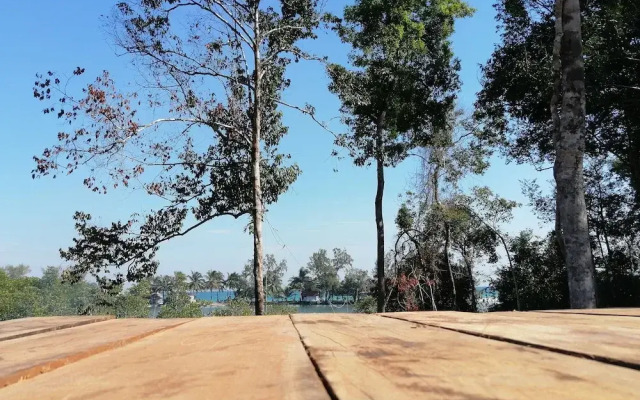 4k Camp Koh Rong