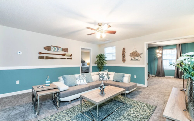 Interlocking Drive Villa Champions Gate