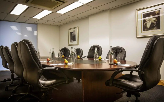 The Sebel Quay West Suites Sydney