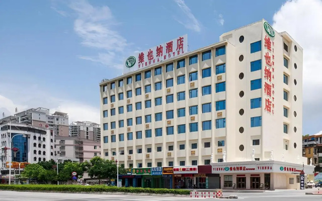 Vienna Hotel (Bolo West Bus Station)