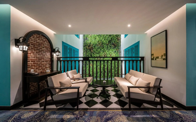 Potique Hotel