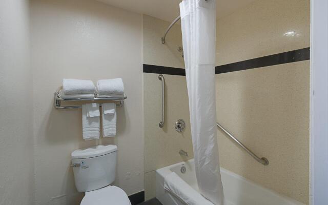 Quality Inn & Suites Huntington Beach