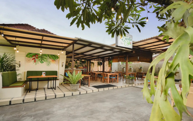 Bali Breezz Hotel