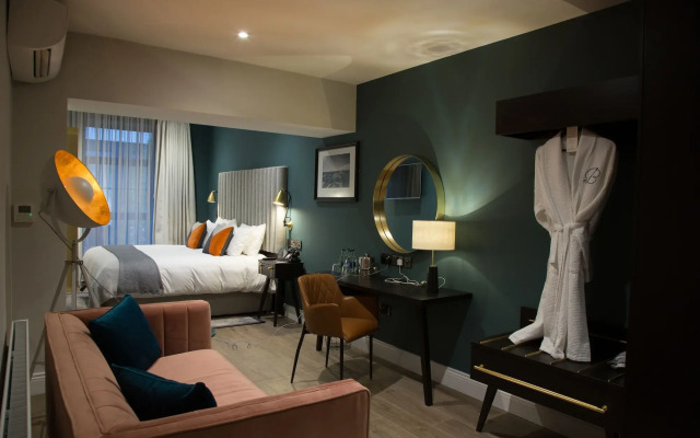 The Bedford Townhouse & Café