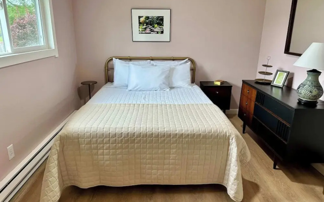 Charming 2BR in Columbia Walkable Pet-friendly