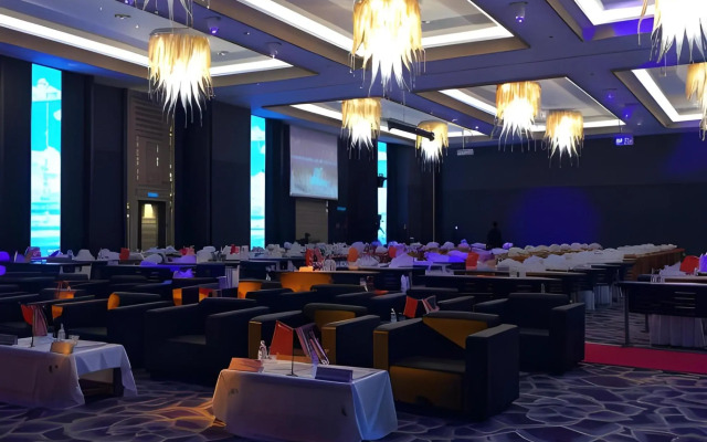 Vangohh Eminent Hotel & Spa