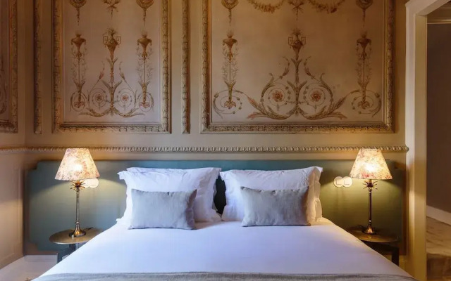 Dear Lisbon -Valmor Palace