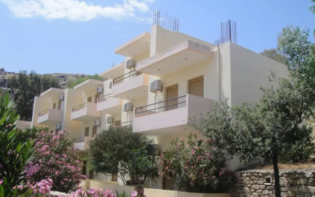 Sfinias Hotel