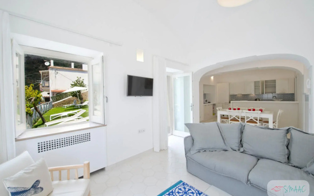 Villa Imperati - Splendid Villa With Private Pool Overlooking the sea