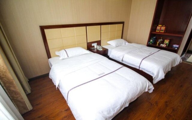 Chuyun Business Hotel