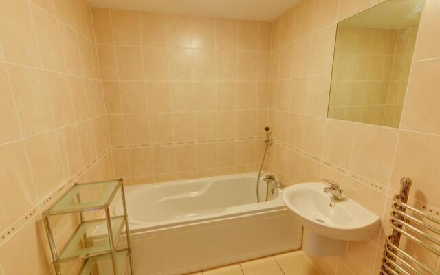 Flat 9 Broadleys