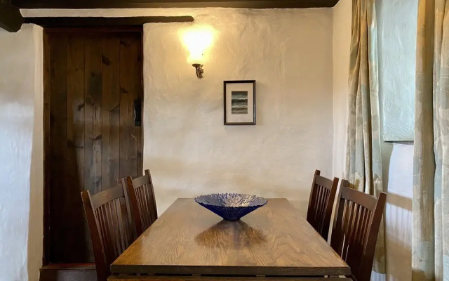 Hendy Cottage