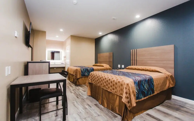 Budget Host Inn & Suites