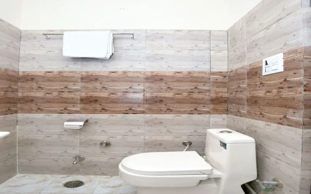 Hotel J S Regency