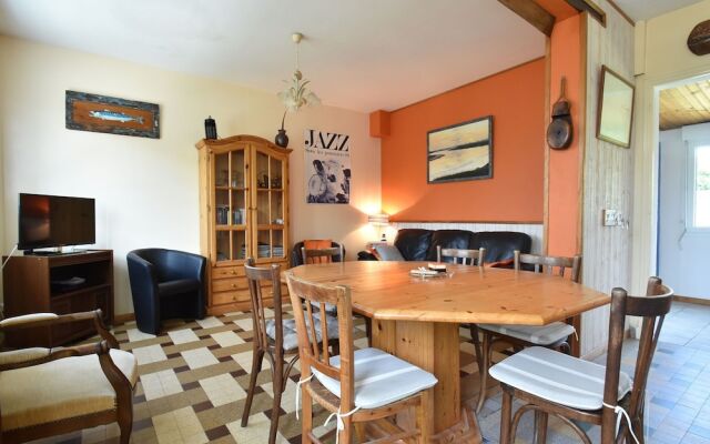 Comfortable Holiday Home Near Sea in Agon-coutainville