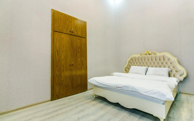 Luxury House in NIZAMI STREET