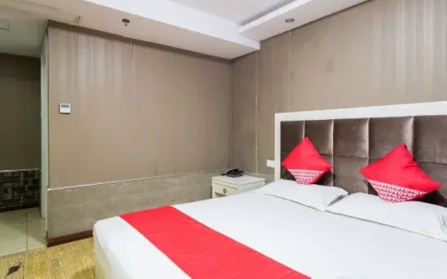 Oyo Zhenjiang Shuya Business Hotel