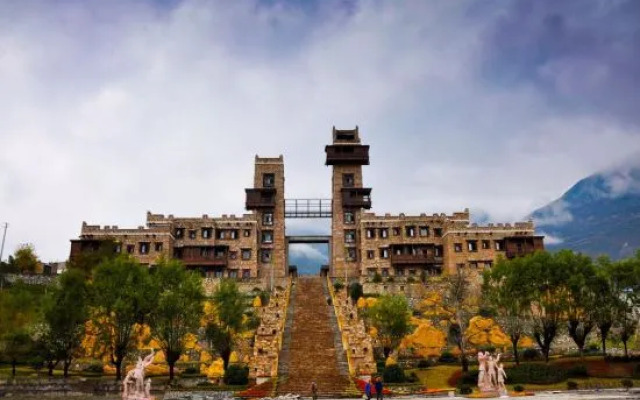 Maoxian County Guqiangcheng Hotel (Guqiangcheng Scenic Area Branch)