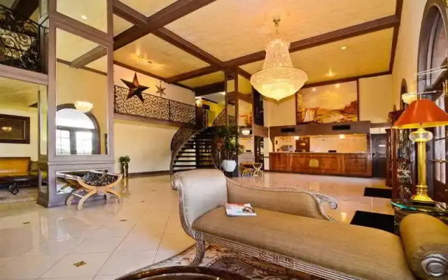 Best Western Chateau Suite Hotel