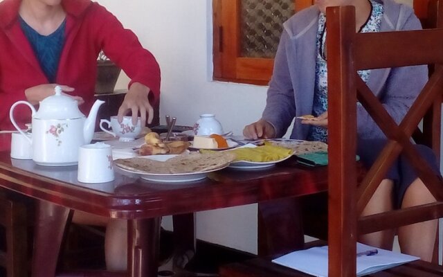 Hidden Hill Homestay