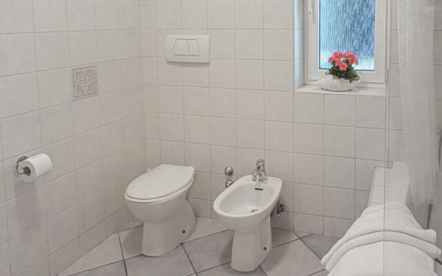 Stunning Home in Crikvenica With 5 Bedrooms and Wifi