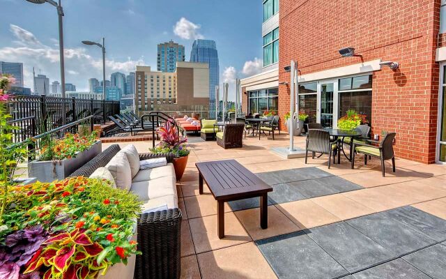 Hilton Garden Inn Nashville Downtown/Convention Center