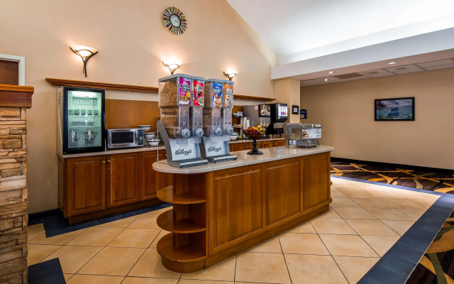 Best Western Galleria Inn & Suites