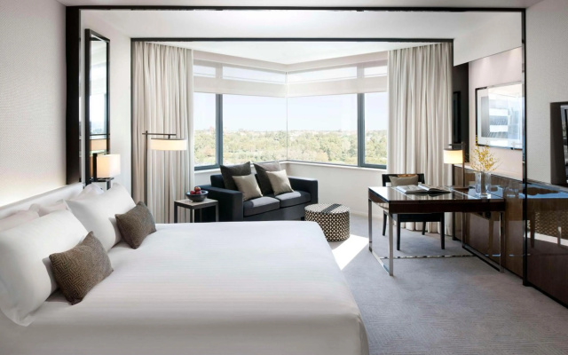 Crown Metropol Perth – Guest Rooms – Burswood