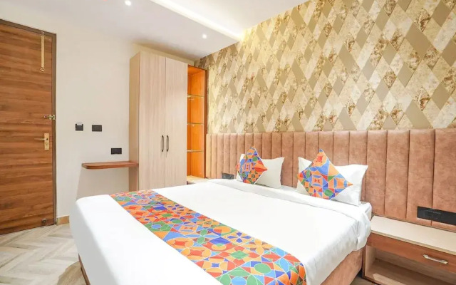 Fabhotel The Comfort Inn