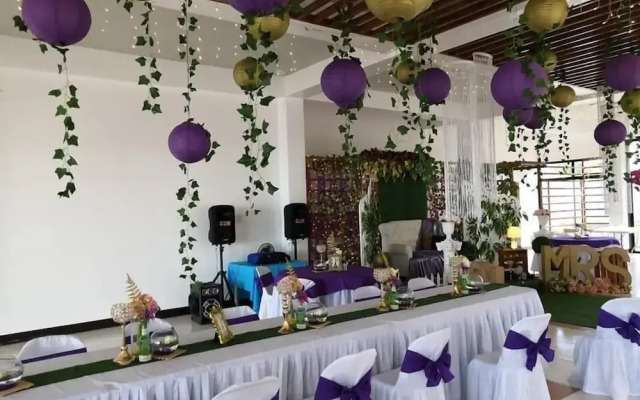AGM Beachfront Resort & Resto