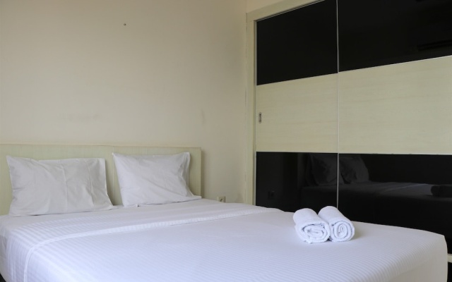 Comfort And Minimalist Studio At Maple Park Sunter Apartment – Guest Rooms – Jakarta