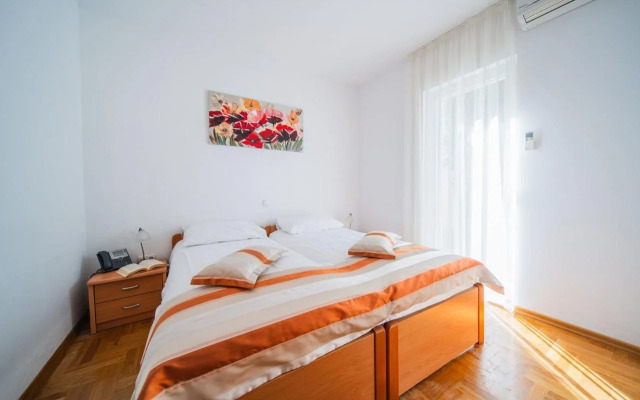 Pervanovo Apartments