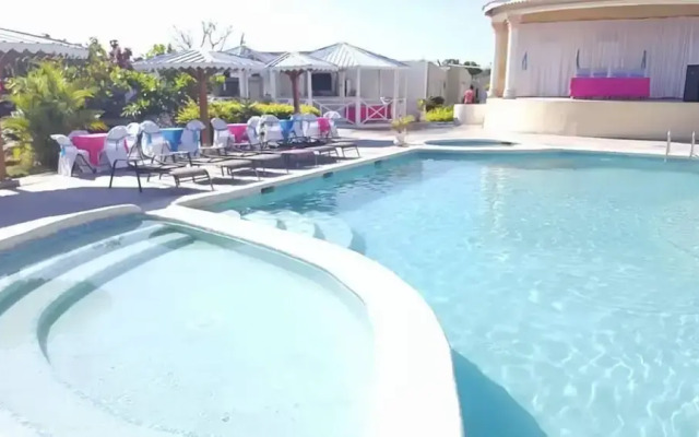Odivin Hotel Luxury Suite