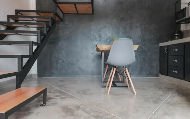 Gallo Azul, Downtown Loft Style Apartment